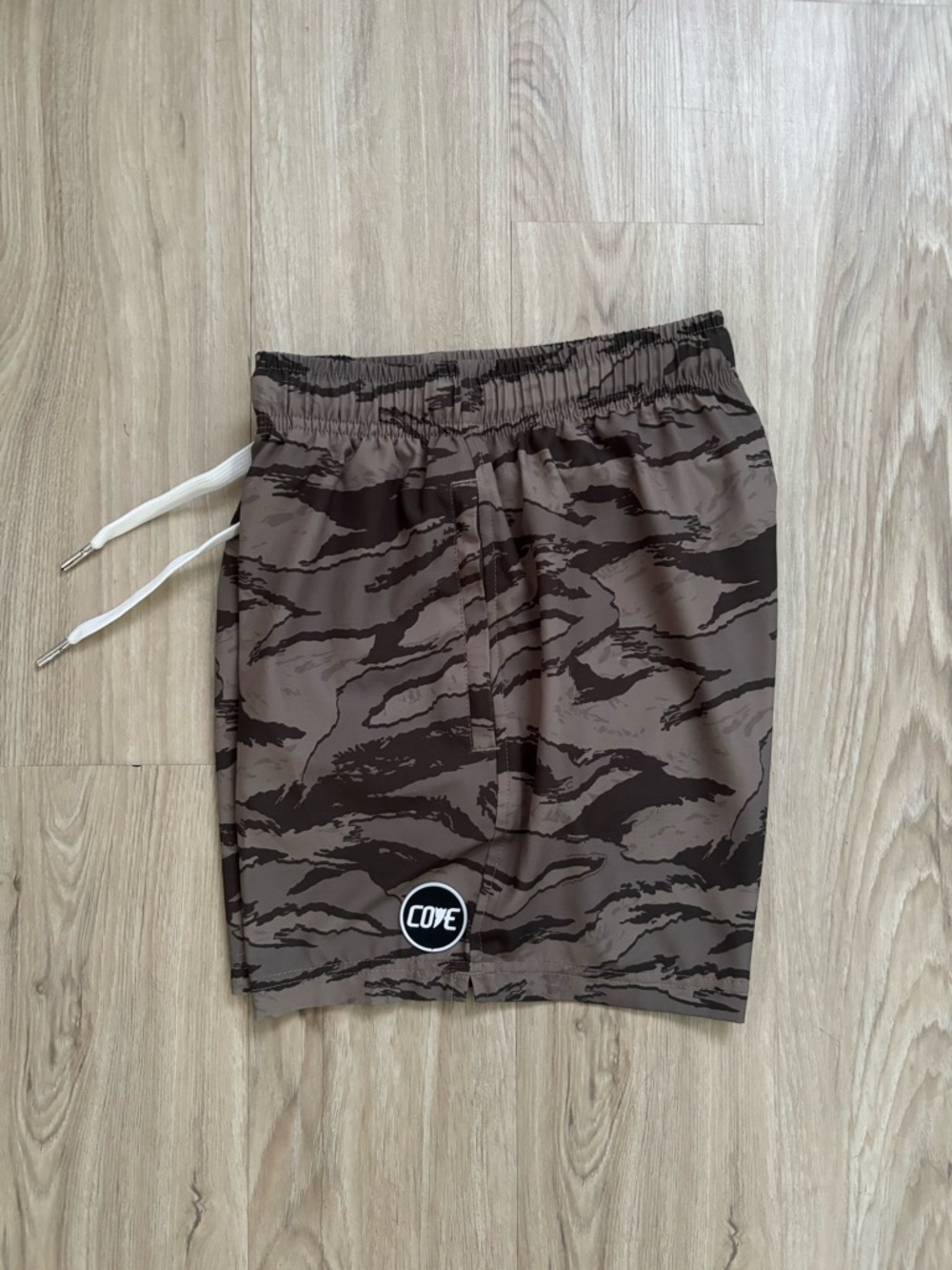 Cove Men's Brown & Black Camo Athletic Shorts